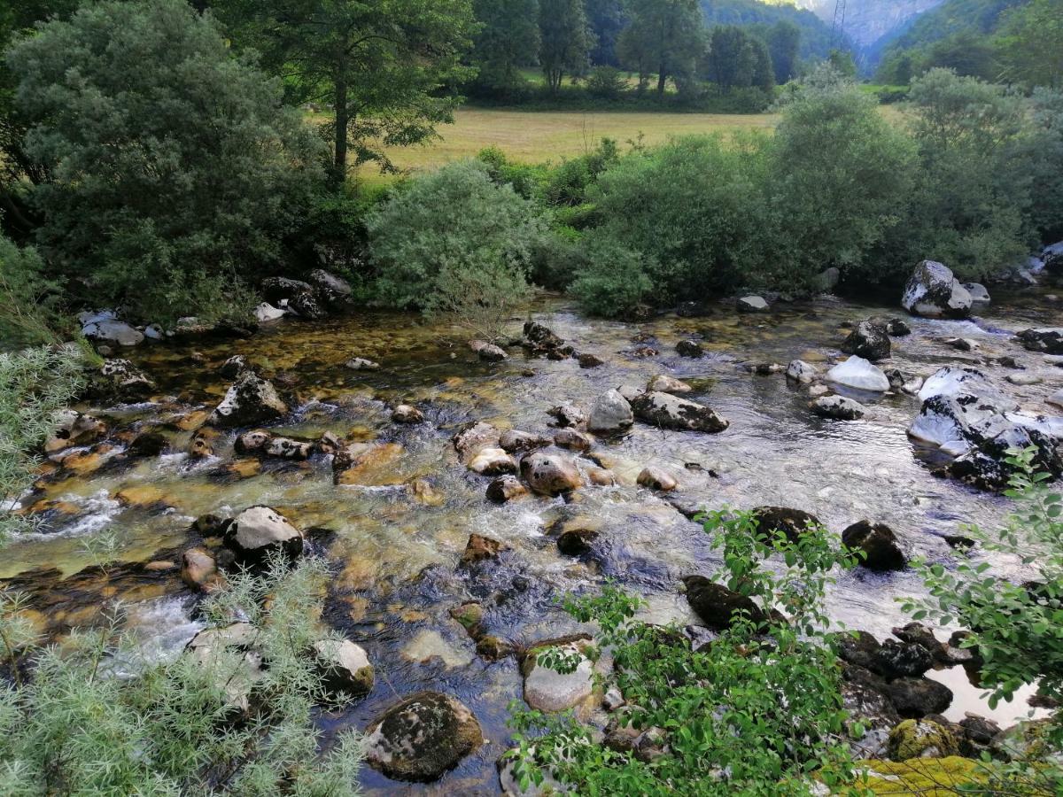 La Grande Chambre Saint-Jean-en-Royans Luaran gambar