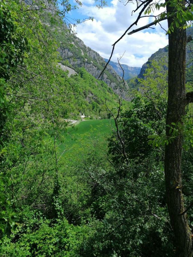 La Grande Chambre Saint-Jean-en-Royans Luaran gambar